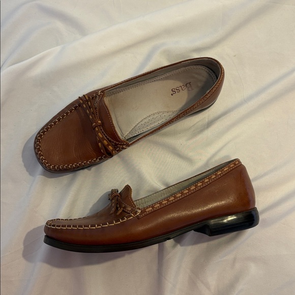 Bass Ramona Dainty Bow Loafers - Picture 4 of 8